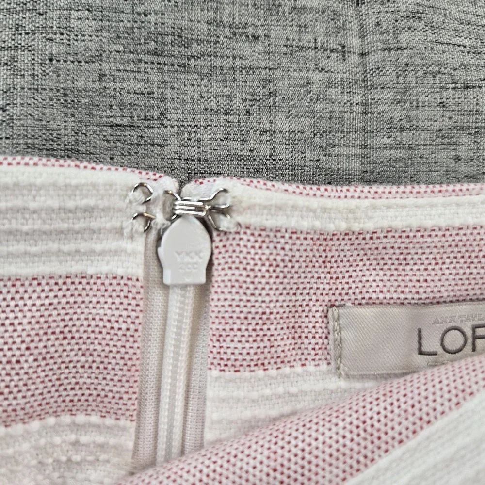 LOFT Women's A-line Knee Length Lined Skirt Back Zip Vented‎ Pink White Size 4